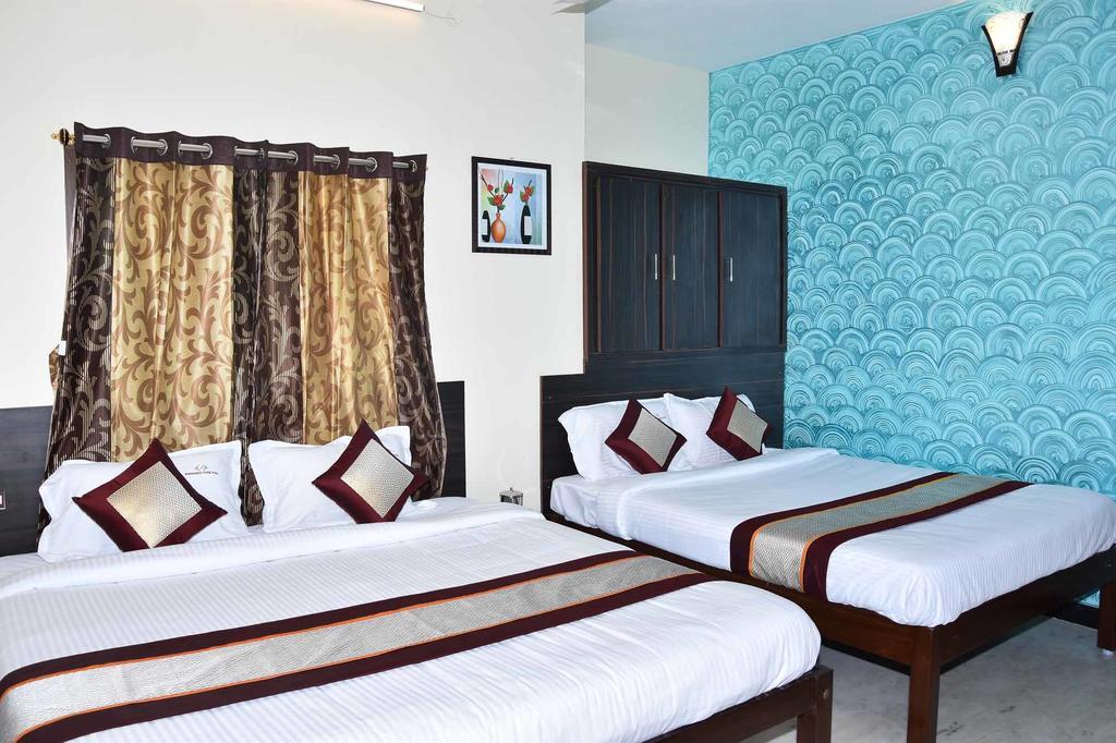 Barnabas Homestay Танджавур Экстерьер фото